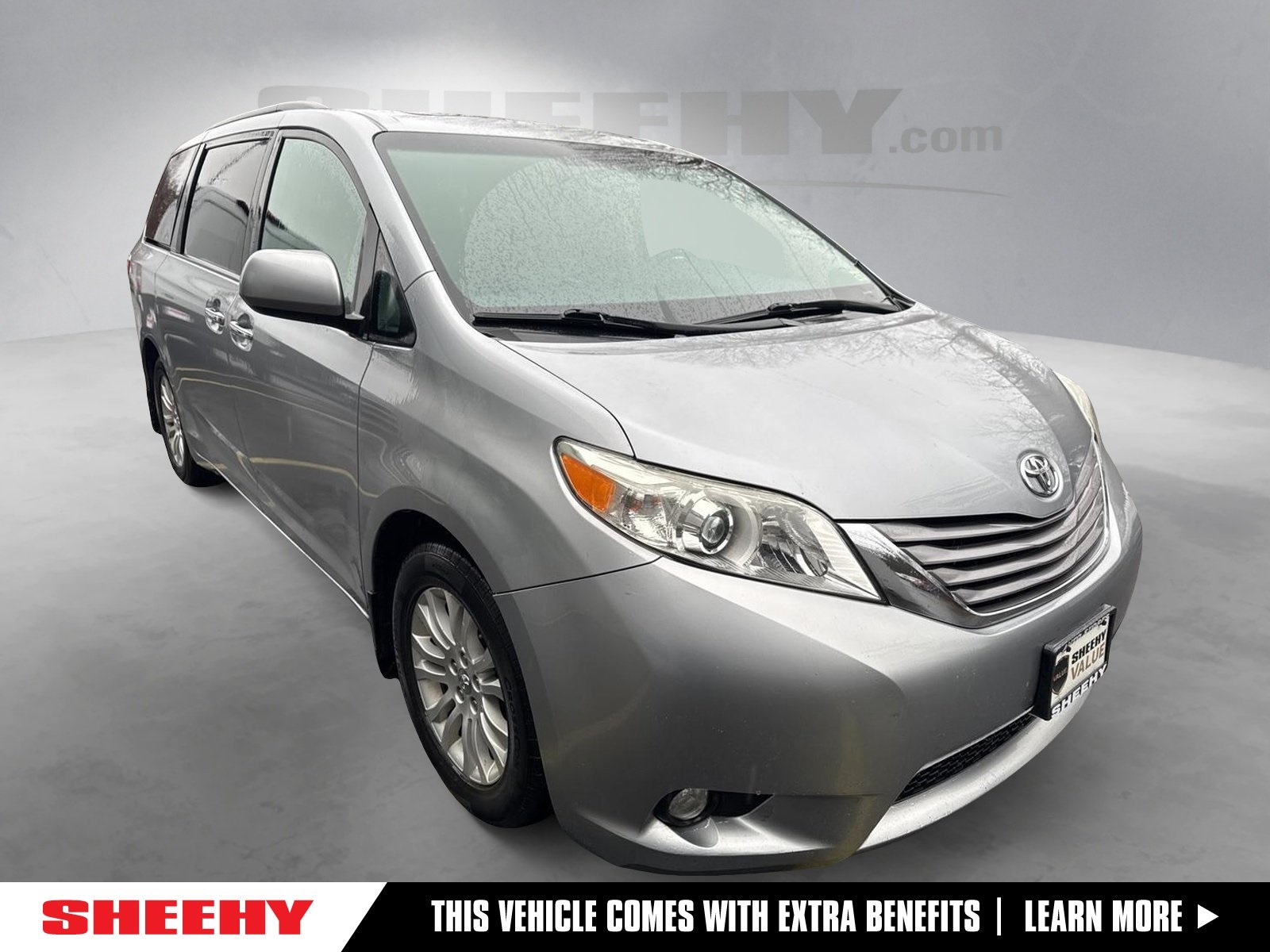 2017 Toyota Sienna XLE