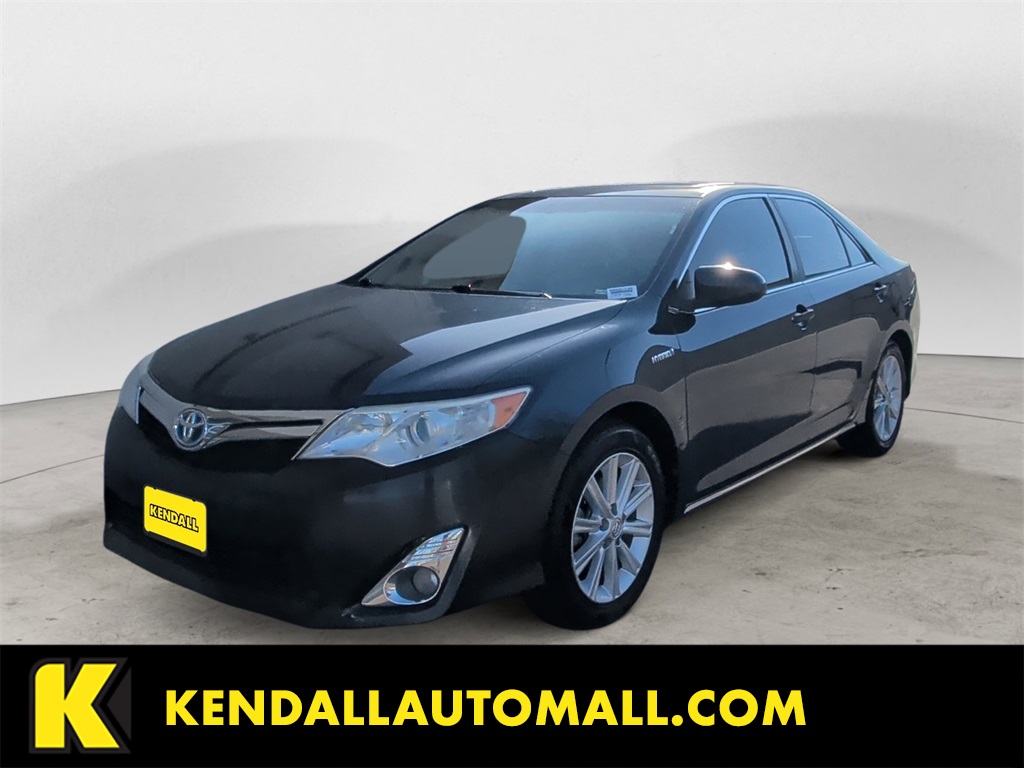 2014 Toyota Camry LE Hybrid
