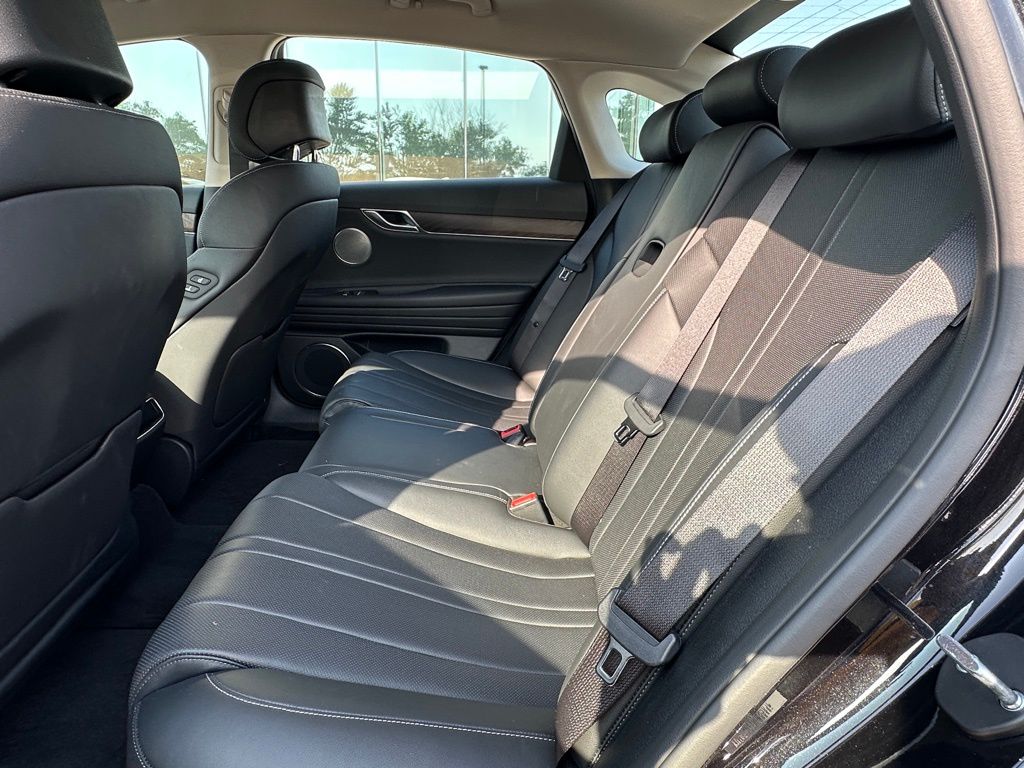 2024 Genesis Electrified G80 Advanced Prestige photo 21