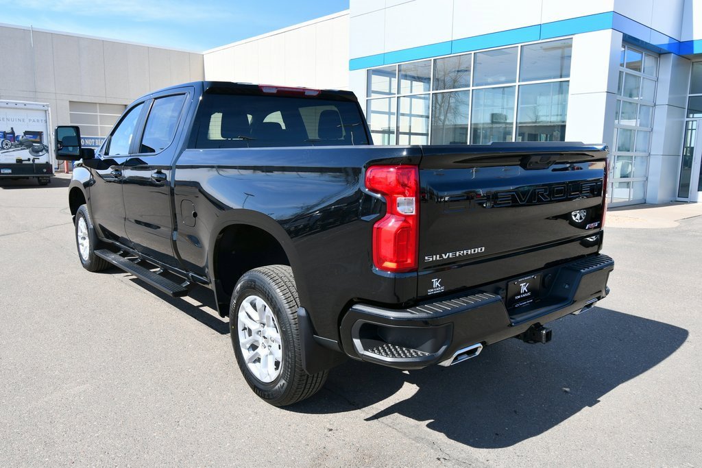 2023 Chevrolet Silverado 1500 RST photo 5