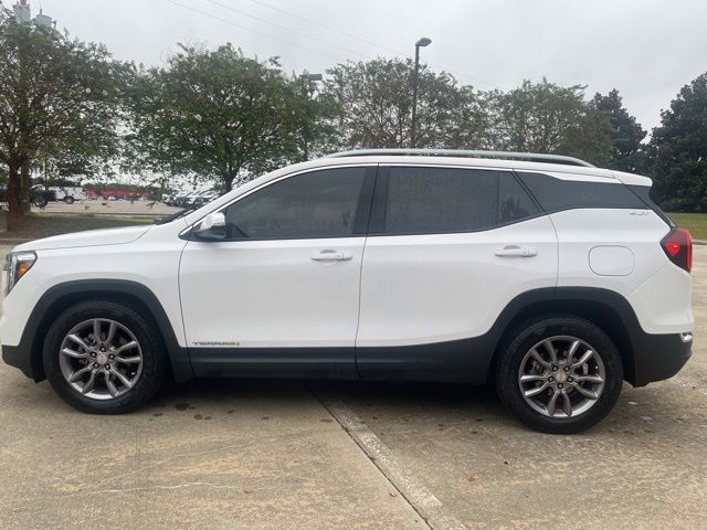 2022 Gmc Terrain SLT photo 3