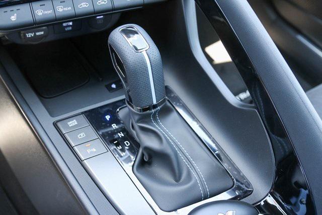 New 2025 Gray Hyundai Sedan image 17