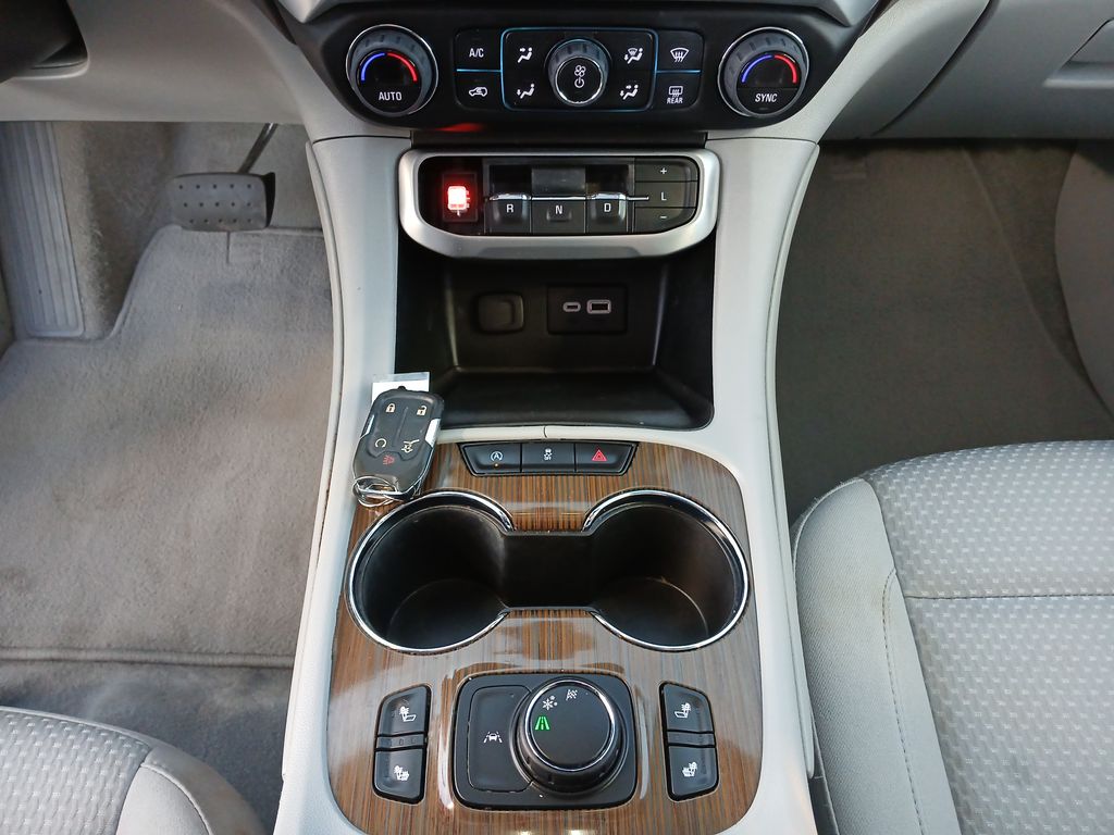 2023 Gmc Acadia SLE photo 28