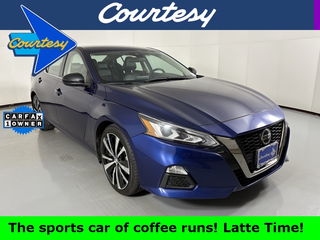 2022 Nissan Altima SR