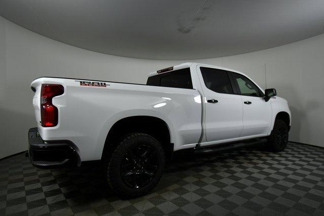2025 Chevrolet Silverado 1500 LT Trail Boss photo 9