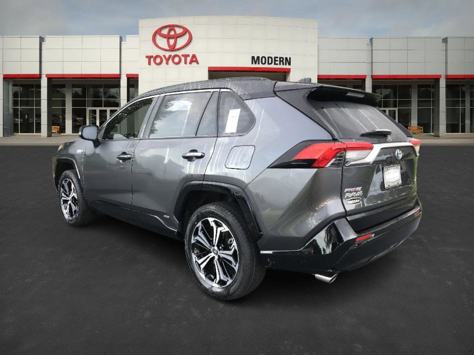 2022 Toyota RAV4 Prime XSE photo 3