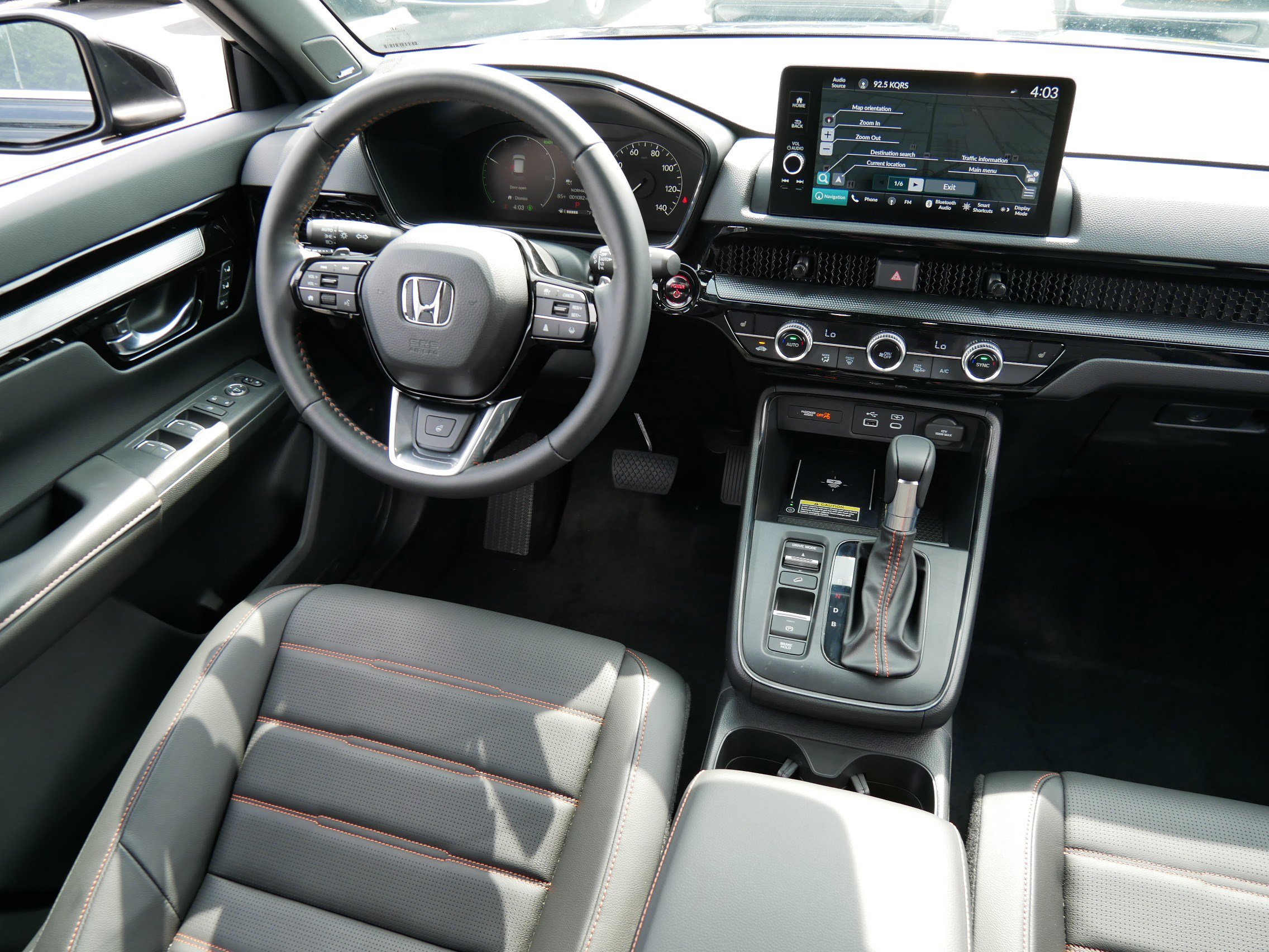 2025 Honda CR-V Hybrid Sport Touring photo 7