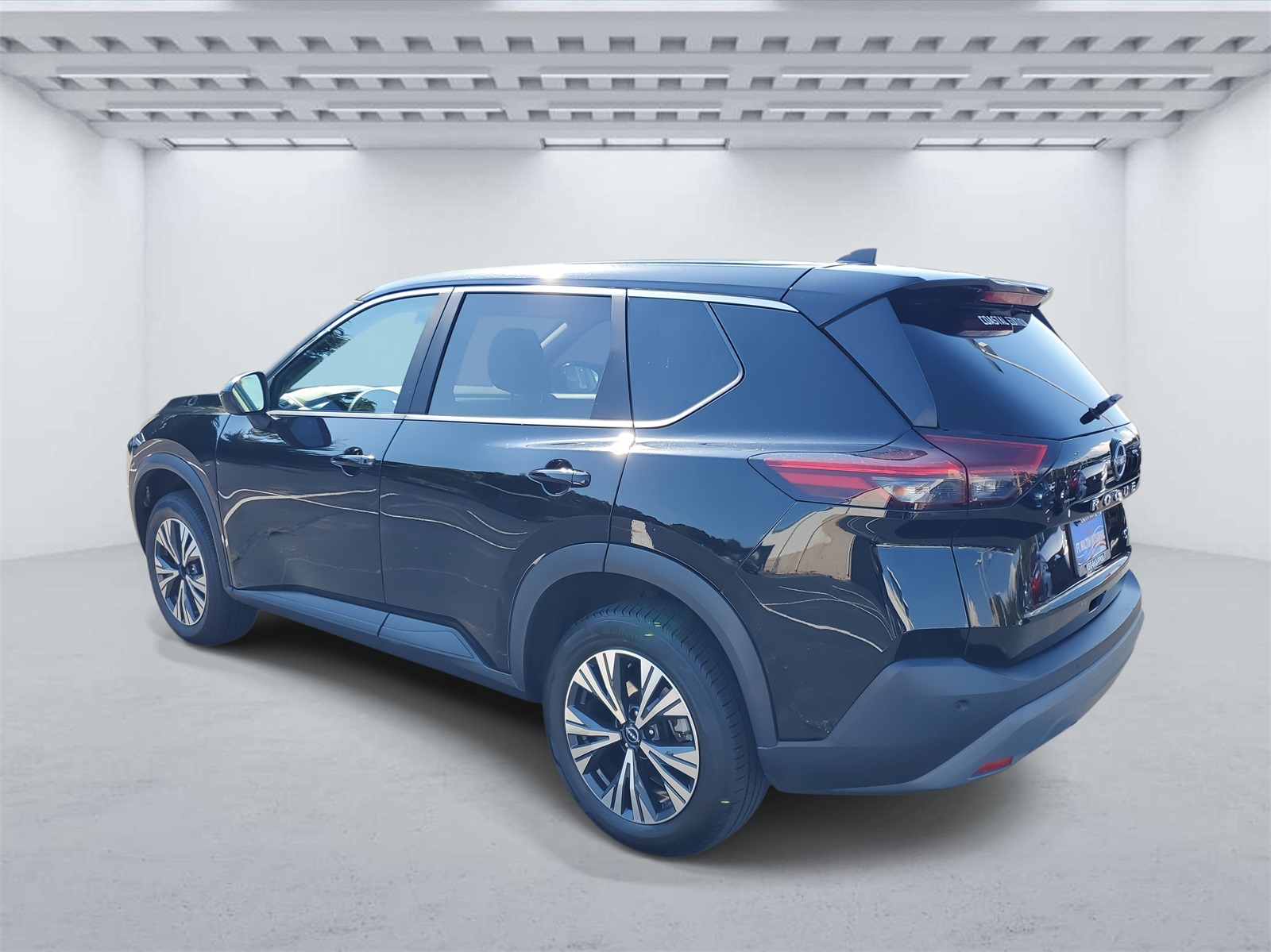 2023 Nissan Rogue SV photo 3