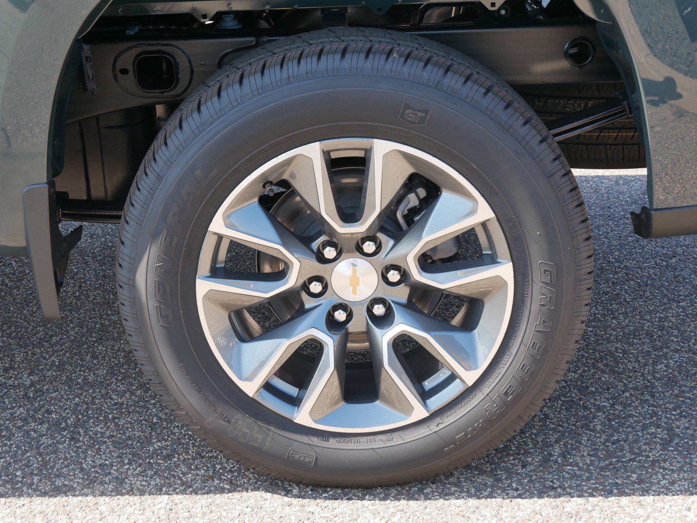 2026 Chevrolet Silverado 1500 LT photo 3
