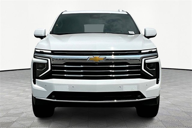 2025 Chevrolet Tahoe LT photo 2
