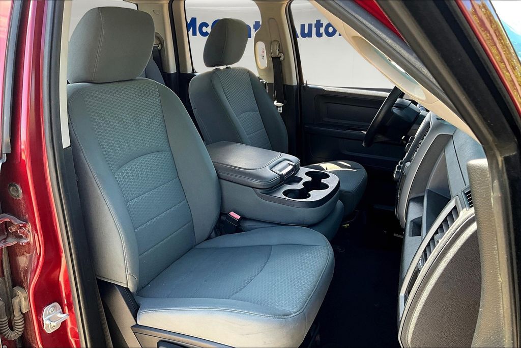 2015 Ram 1500 Tradesman photo 25