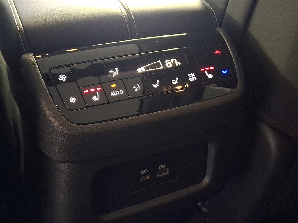 2025 Infiniti QX60 Luxe photo 7