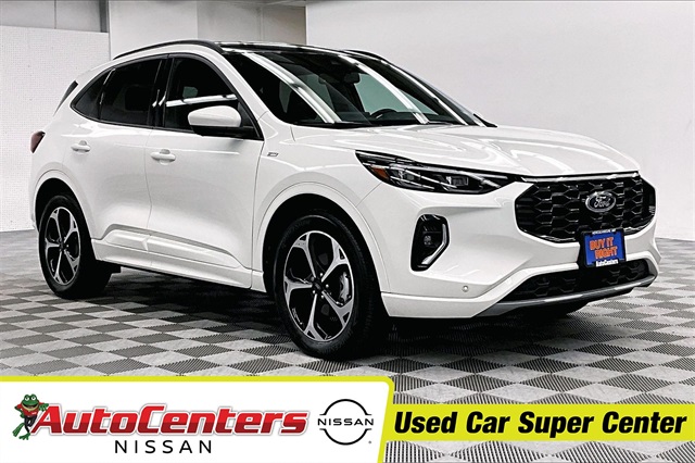 2023 Ford Escape ST-Line Elite