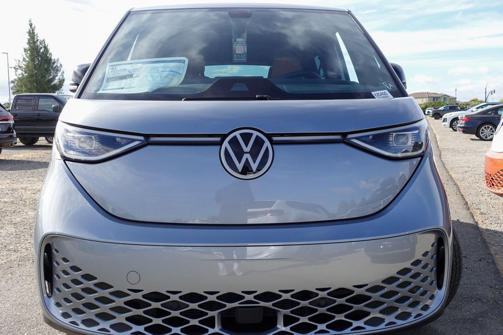 2025 Volkswagen ID. Buzz Pro S photo 3