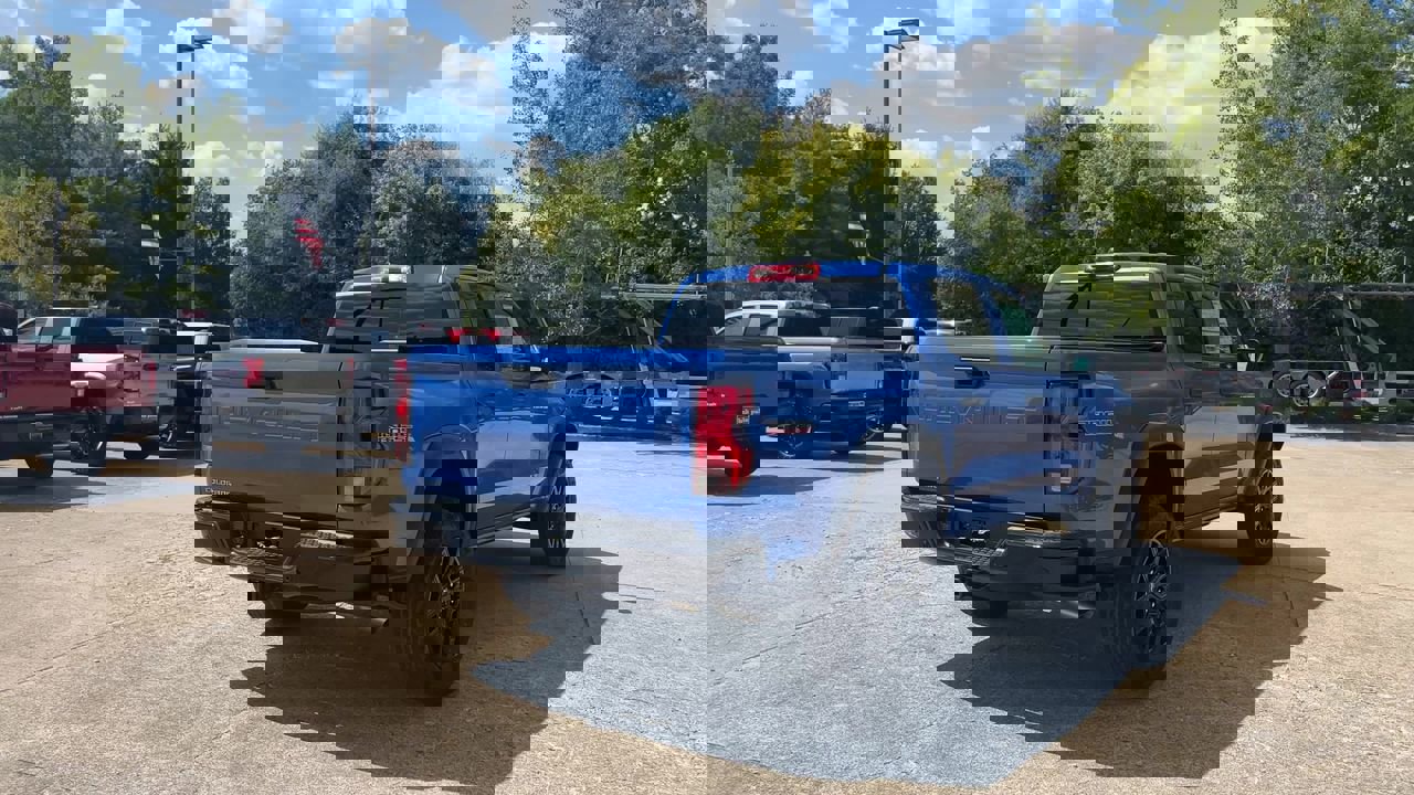 2026 Chevrolet Colorado Trail Boss photo 8