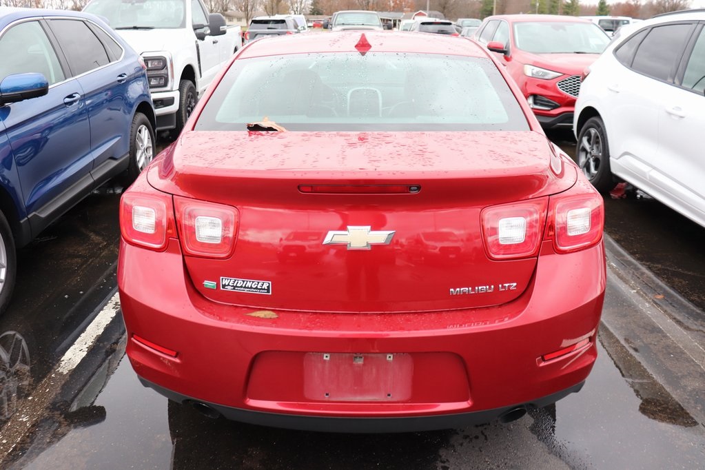 2014 Chevrolet Malibu LTZ photo 4