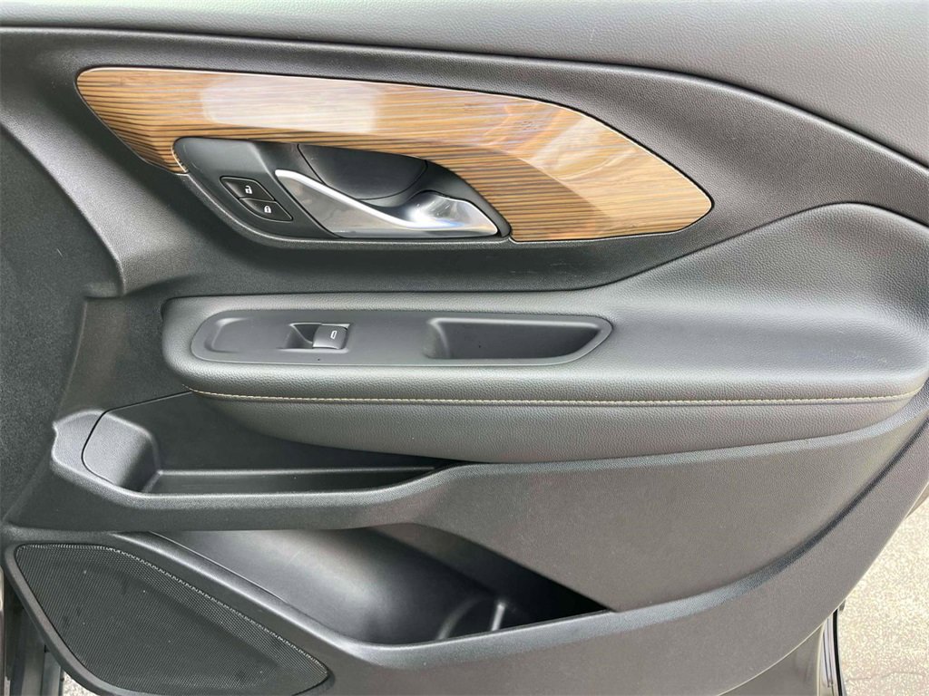 2020 Gmc Terrain SLE photo 20