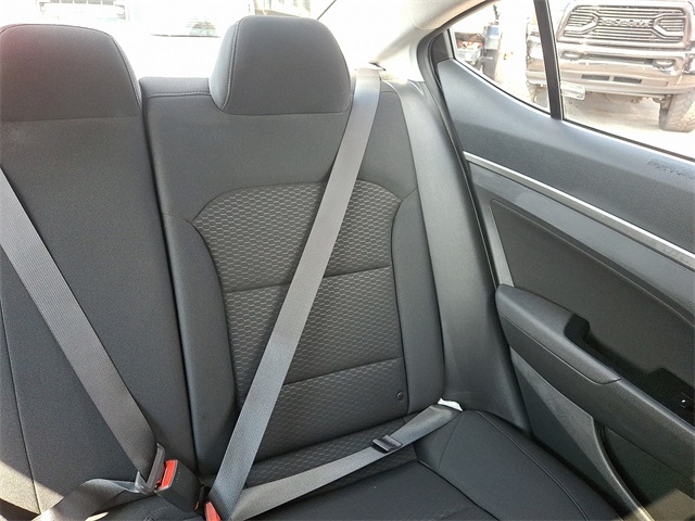 2020 Hyundai Elantra Value Edition photo 19
