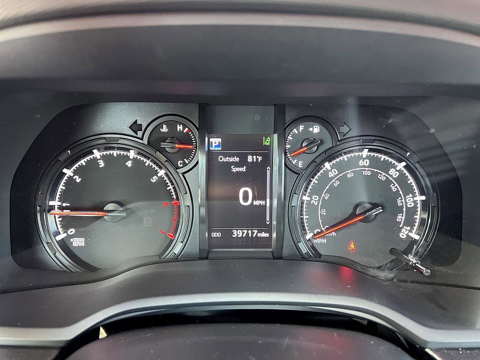 2024 Toyota 4Runner SR5 photo 21