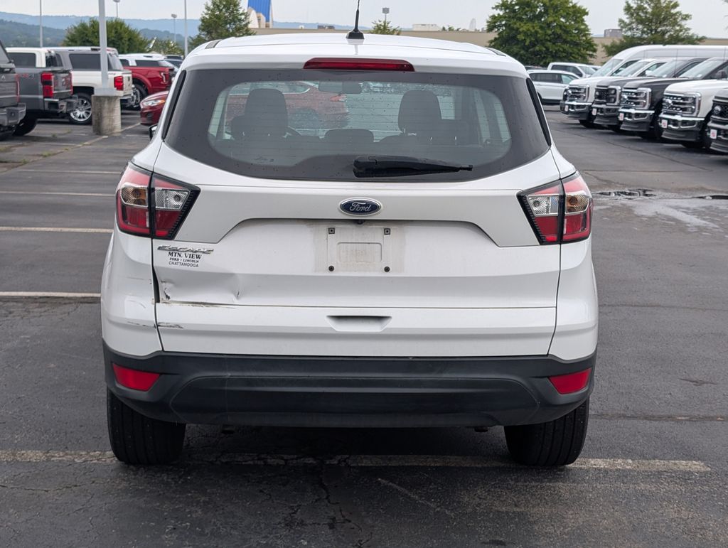 2018 Ford Escape S photo 4