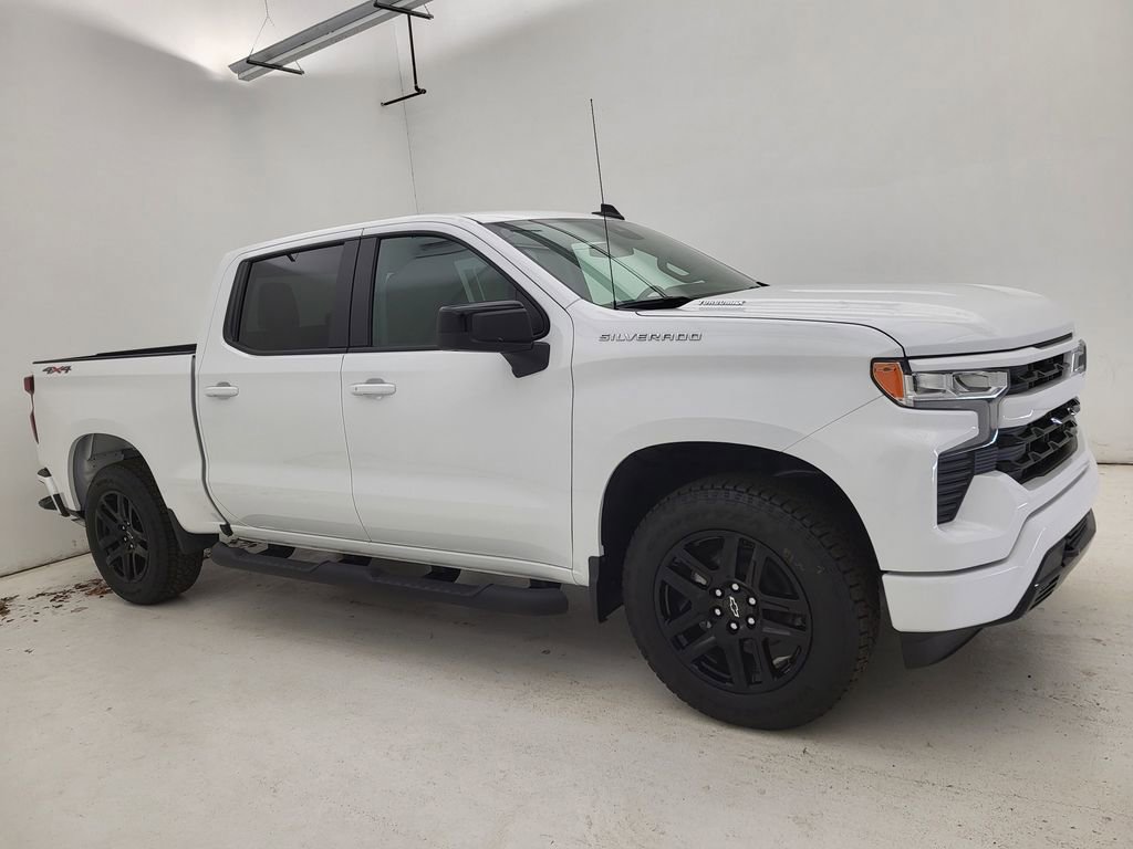 2026 Chevrolet Silverado RST's photo