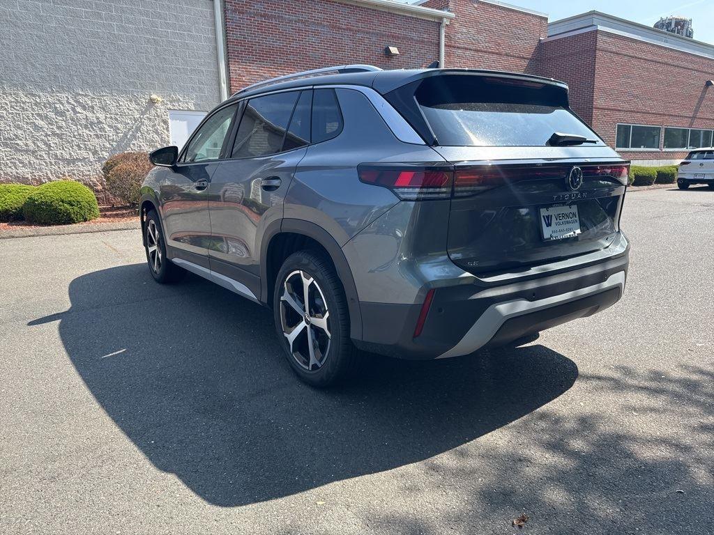 2025 Volkswagen Tiguan SE photo 3