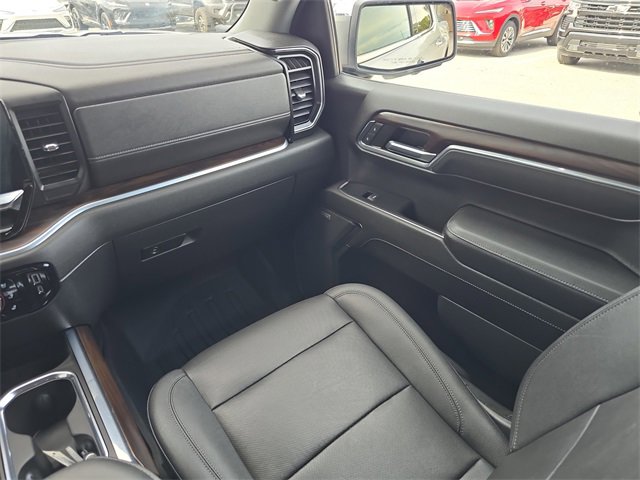 2022 Gmc Sierra 1500 SLT photo 12