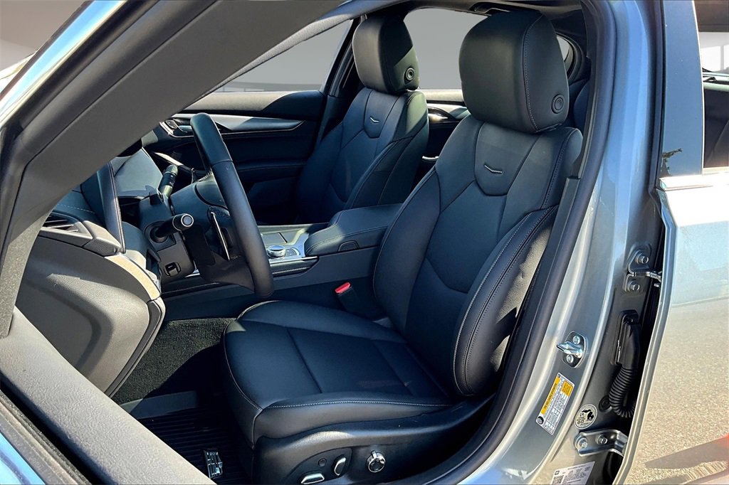 2026 Cadillac CT5 Premium Luxury photo 9