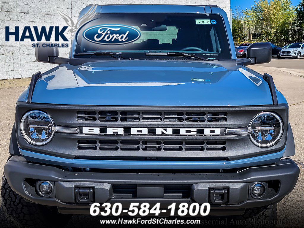 2025 Ford Bronco Big Bend photo 3