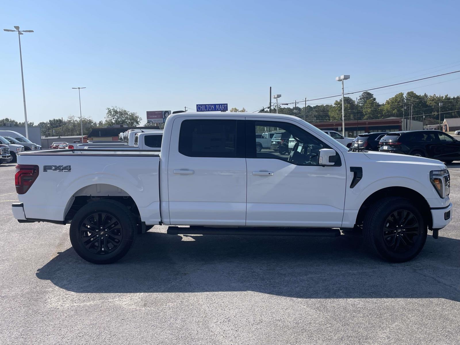 2025 Ford F-150 Lariat photo 2