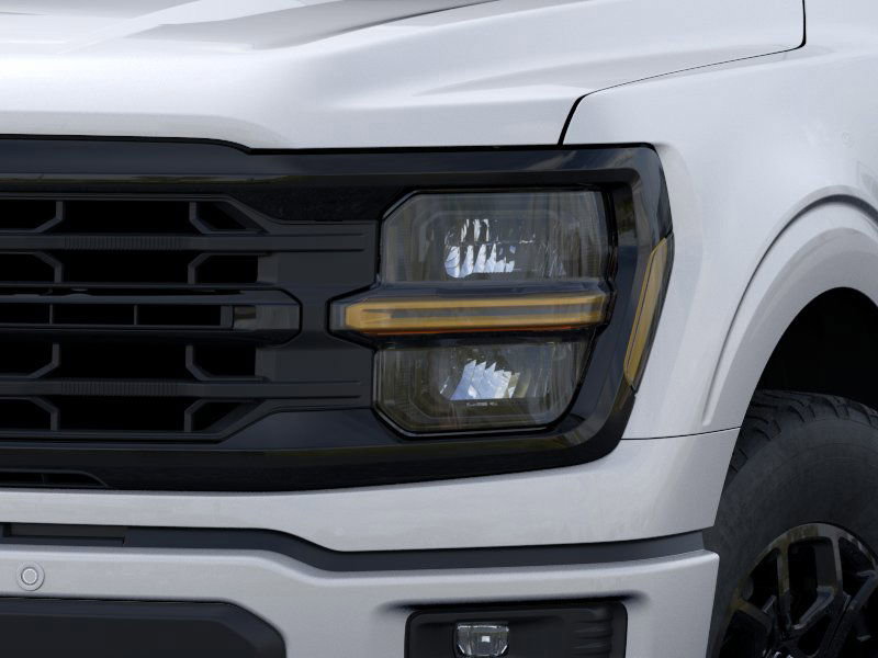 2025 Ford F-150 XLT photo 2