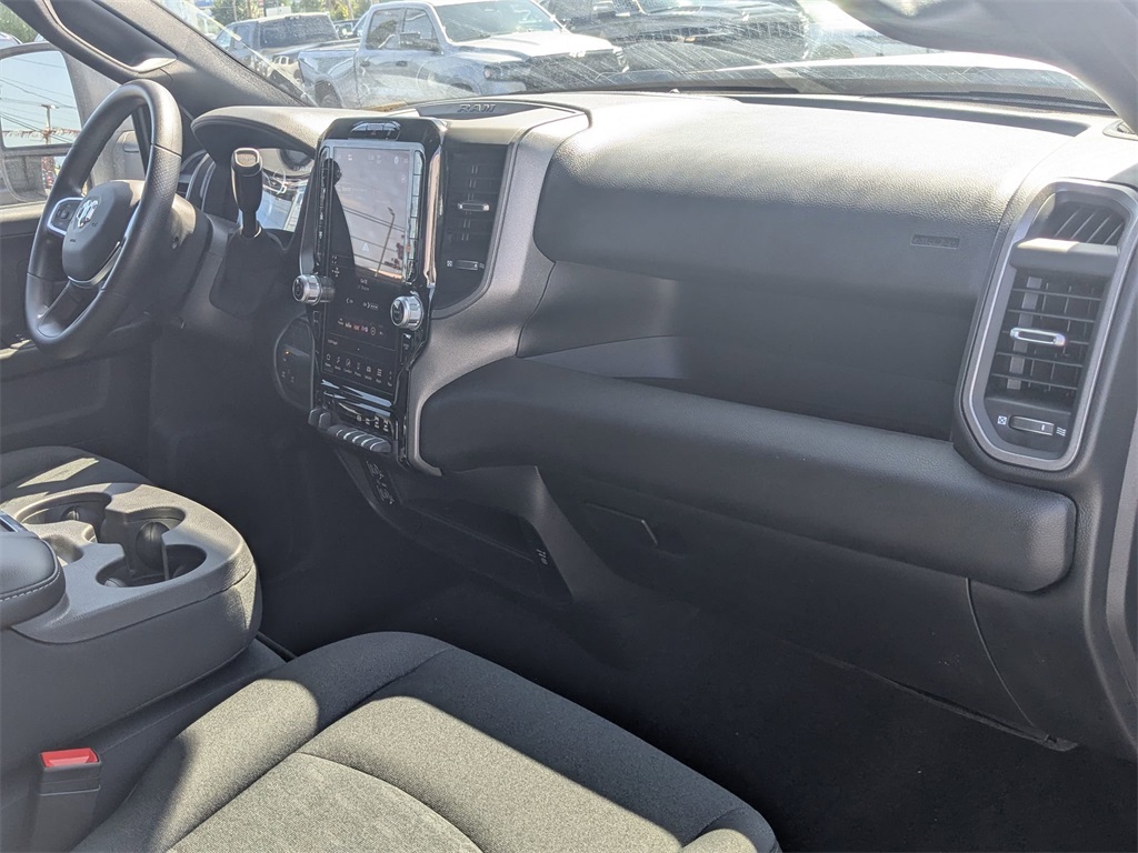 2025 Ram 3500 Tradesman photo 28