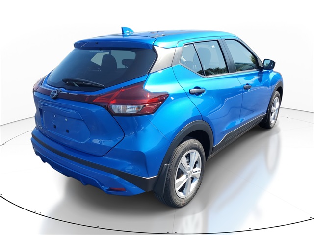 2025 Nissan Kicks Play S photo 4