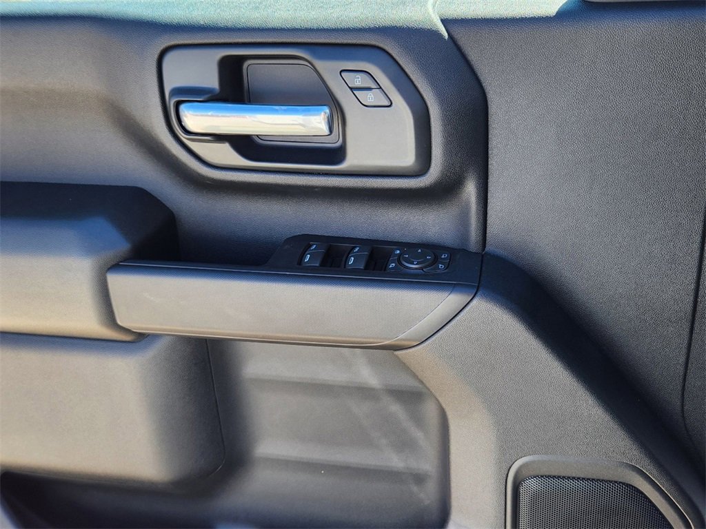2024 Chevrolet Silverado 3500HD Work Truck photo 6