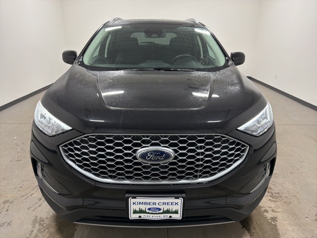 Used 2024 Ford Edge SEL with VIN 2FMPK4J93RBA32168 for sale in Pine River, Minnesota