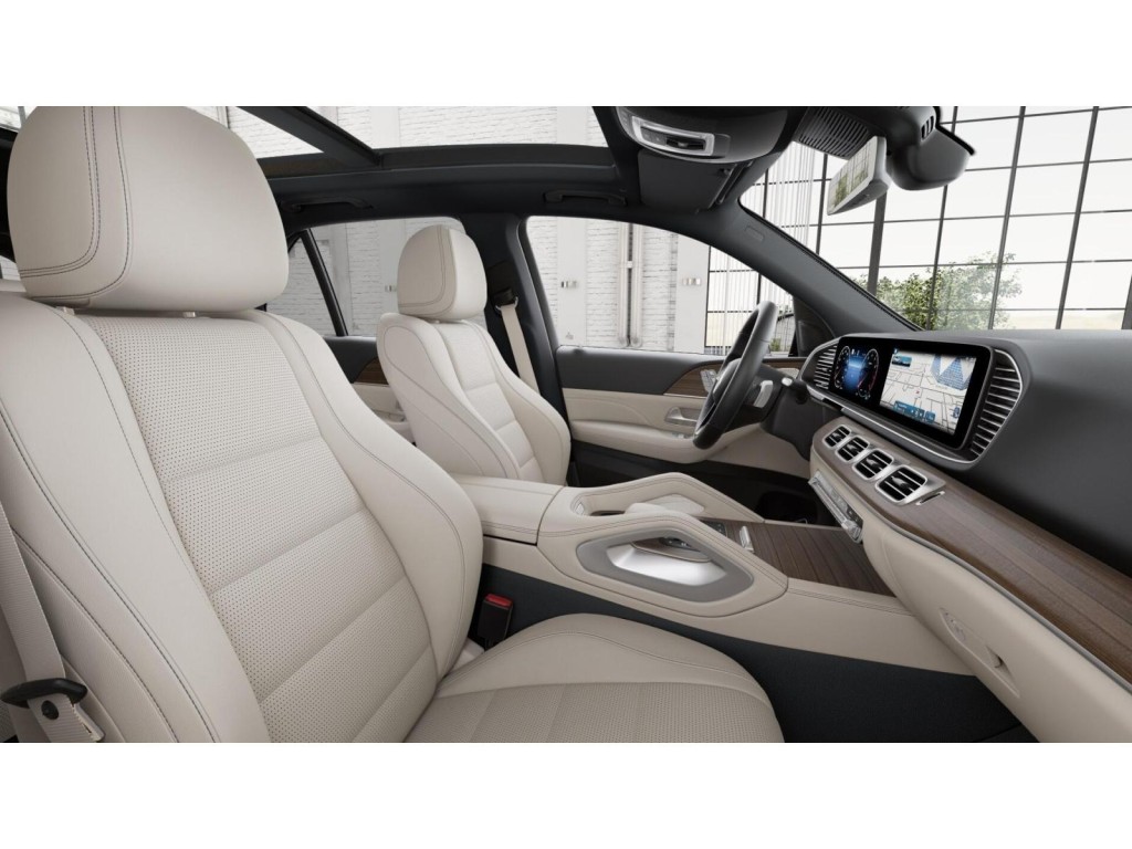 2026 Mercedes Benz GLE 350 4MATIC photo 3