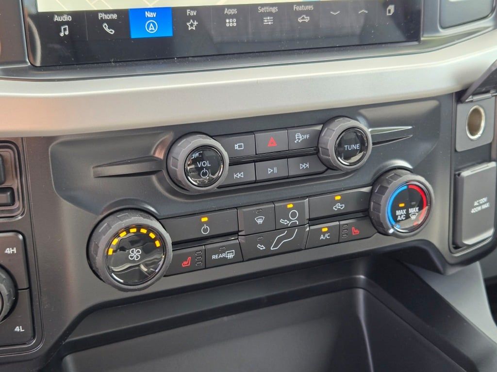 2026 Ford F-350 photo 26