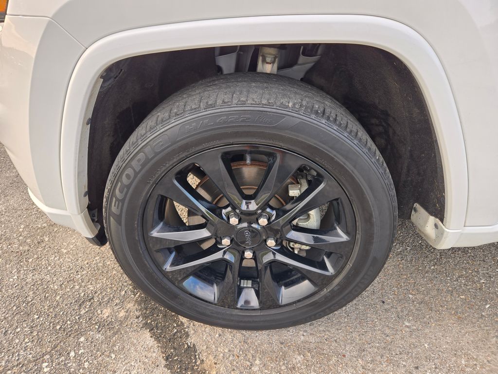 2022 Jeep Cherokee Laredo X photo 27