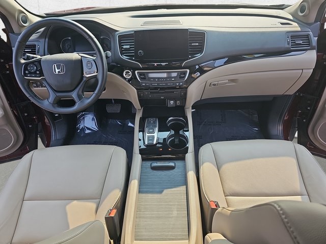 2021 Honda Pilot Touring photo 9