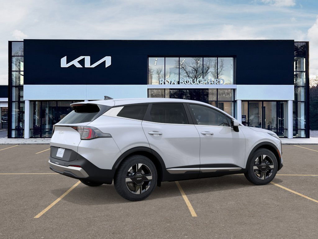 2026 Kia Sportage LX photo 5