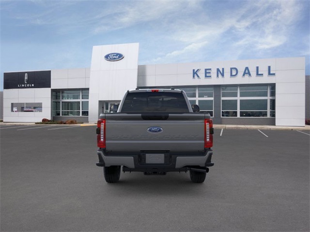 2026 Ford F-350 photo 4