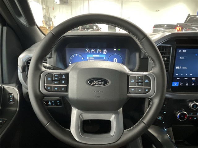 2025 Ford F-150 XLT photo 14