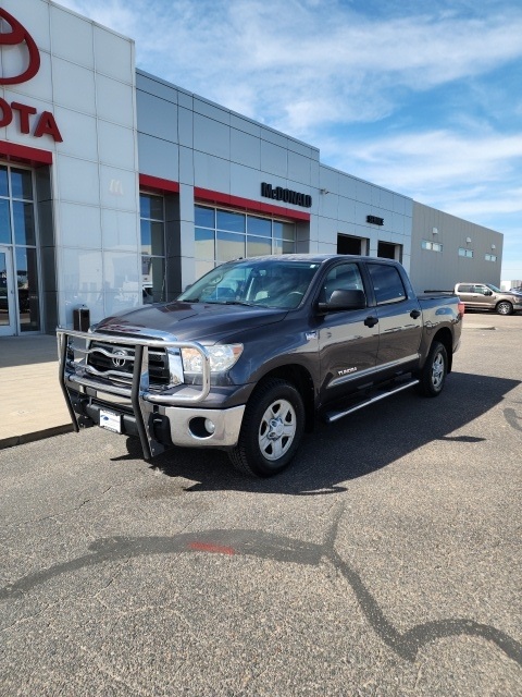 2013 Toyota Tundra Grade CrewMax photo 2