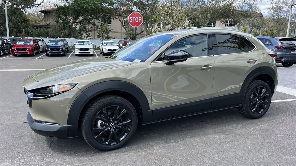 2024 Mazda CX-30 2.5 Turbo Carbon photo 9
