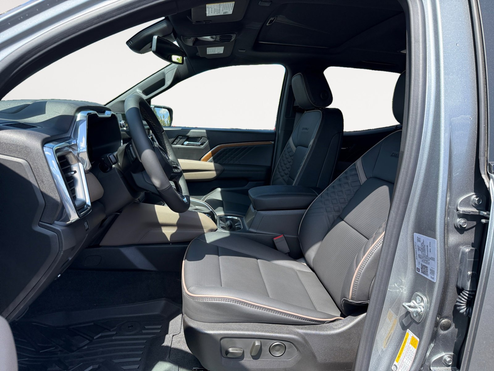 2026 Gmc Canyon Denali photo 10