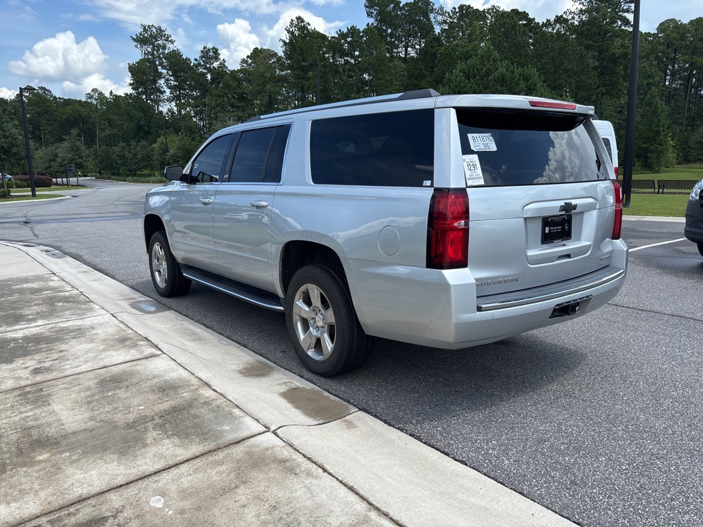 2020 Chevrolet Suburban Premier photo 4