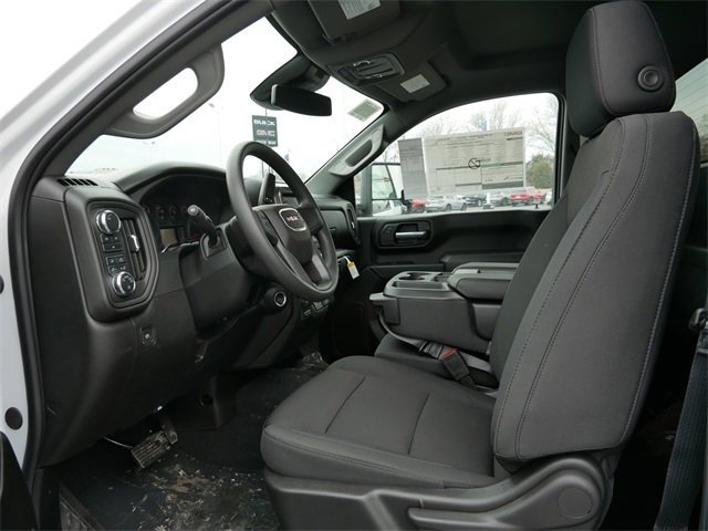 2025 Gmc Sierra 3500 HD Pro photo 4