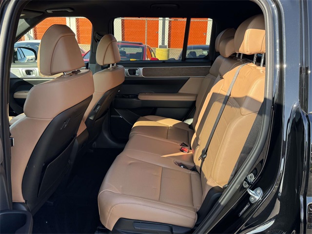 2024 Hyundai Santa Fe Limited photo 12