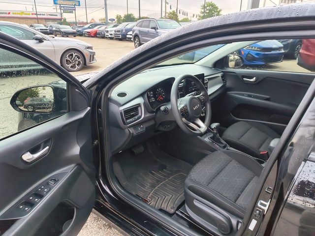 2023 Kia Rio S photo 15