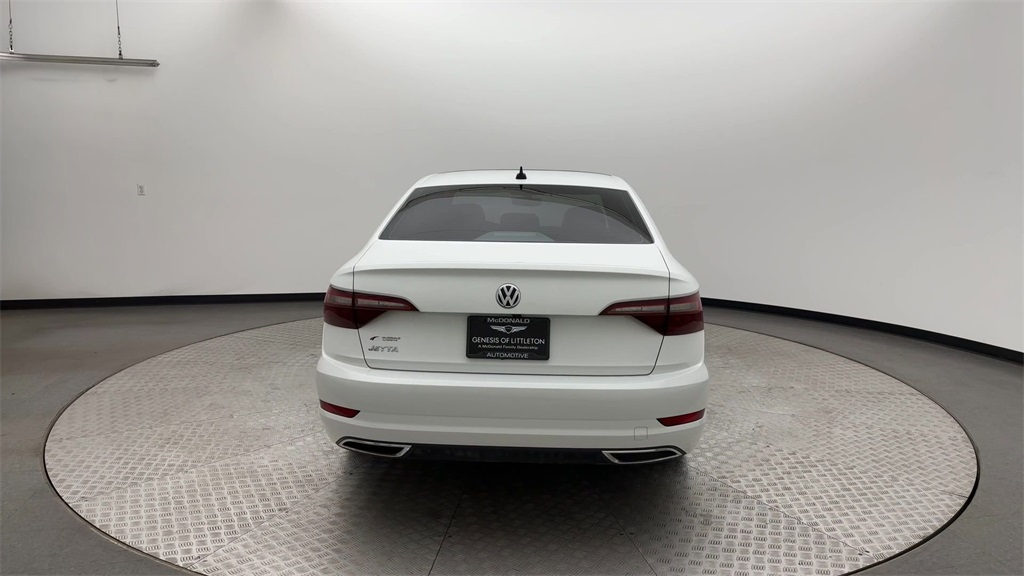 2020 Volkswagen Jetta R-Line photo 3